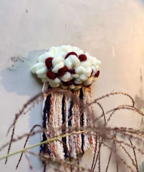 手作雲朵瀑布 Cloud Weaving